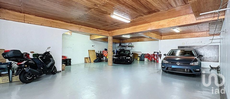 Maison T3 à Caniçal de 181 m²