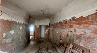 House T3 in Vermelha of 130 m²