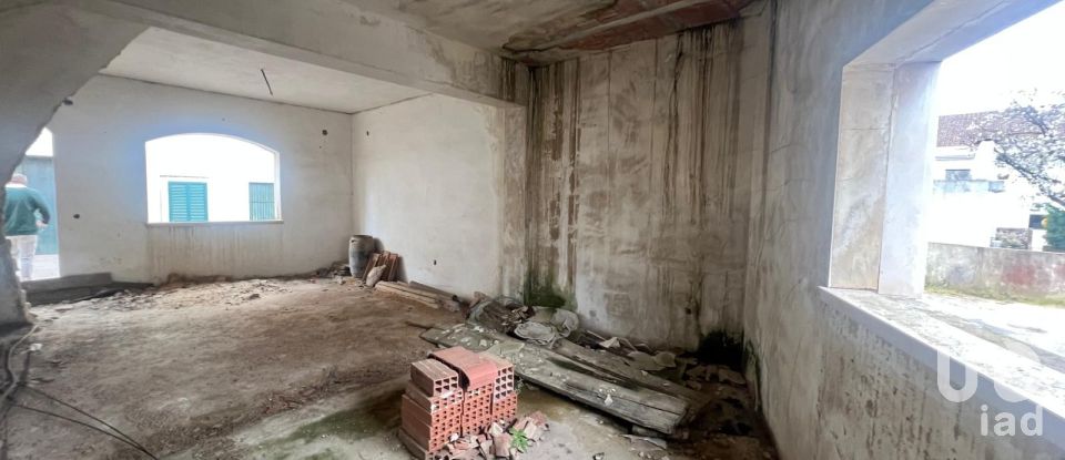 House T3 in Vermelha of 130 m²