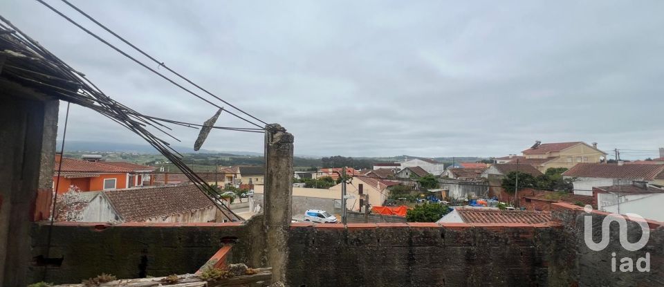 House T3 in Vermelha of 130 m²