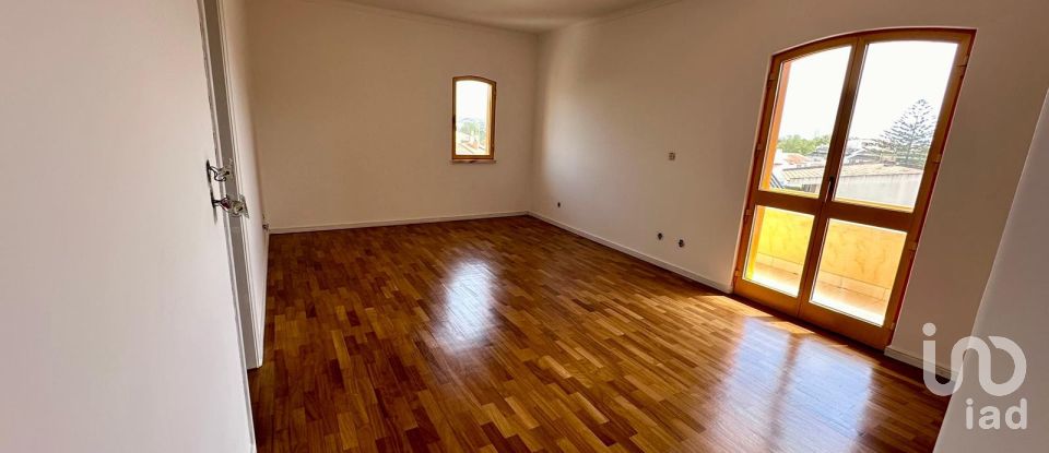 Apartment T3 in Cascais e Estoril of 126 m²