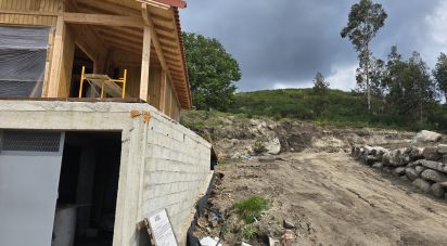 Terrain à Serzedelo de 3 400 m²