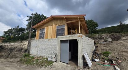 Terrain à Serzedelo de 3 400 m²