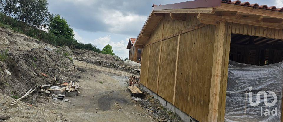 Terreno em Serzedelo de 3 400 m²