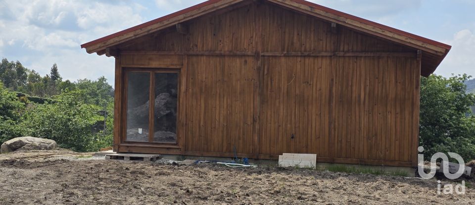 Terreno em Serzedelo de 3 400 m²