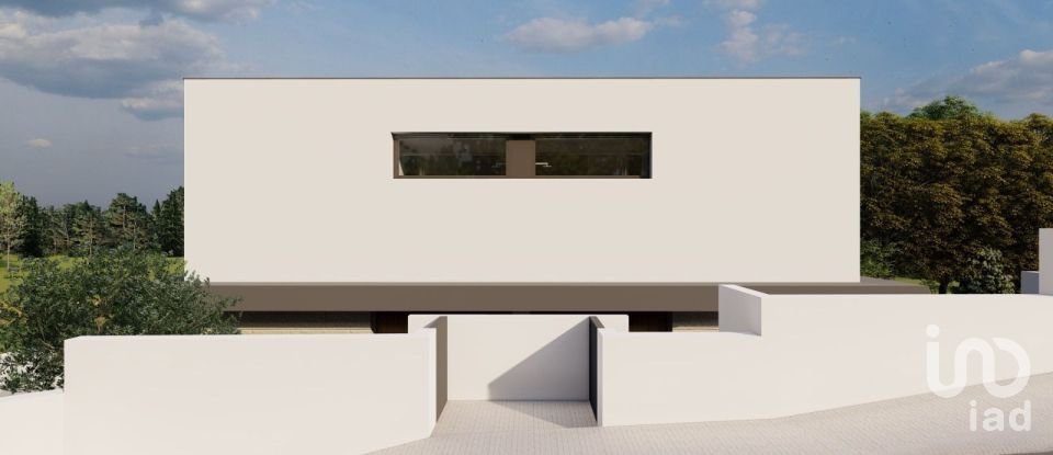 House T3 in Vila Franca of 145 m²