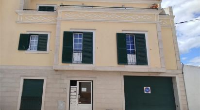 Appartement T2 à Almeirim de 163 m²