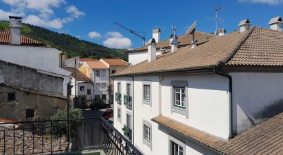 Bâtiment à Fundão, Valverde, Donas, Aldeia de Joanes e Aldeia Nova do Cabo de 206 m²