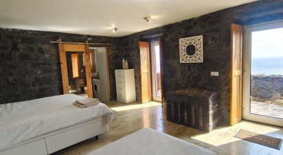 Maison T2 à Ribeiras de 175 m²