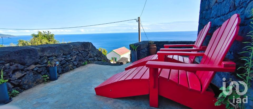 Maison T2 à Ribeiras de 175 m²