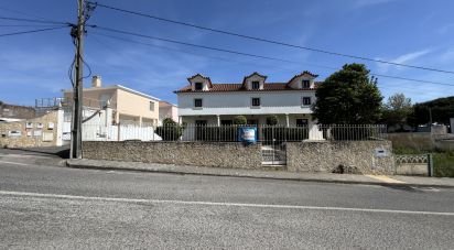 Maison T5 à Campelos e Outeiro da Cabeça de 196 m²