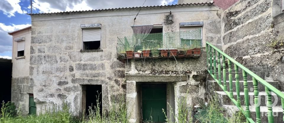 House T2 in Pousade e Albardo of 178 m²