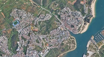 Terrain à Estômbar e Parchal de 723 m²