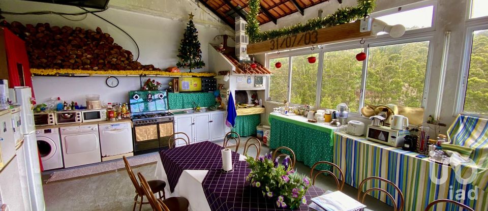 Farm T8 in Santo António da Serra of 960 m²