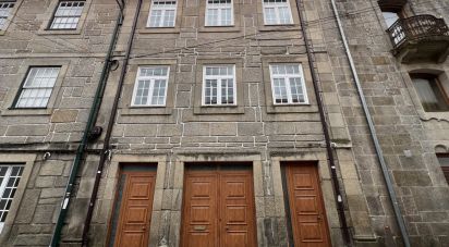 Bâtiment à Vouzela e Paços de Vilharigues de 360 m²