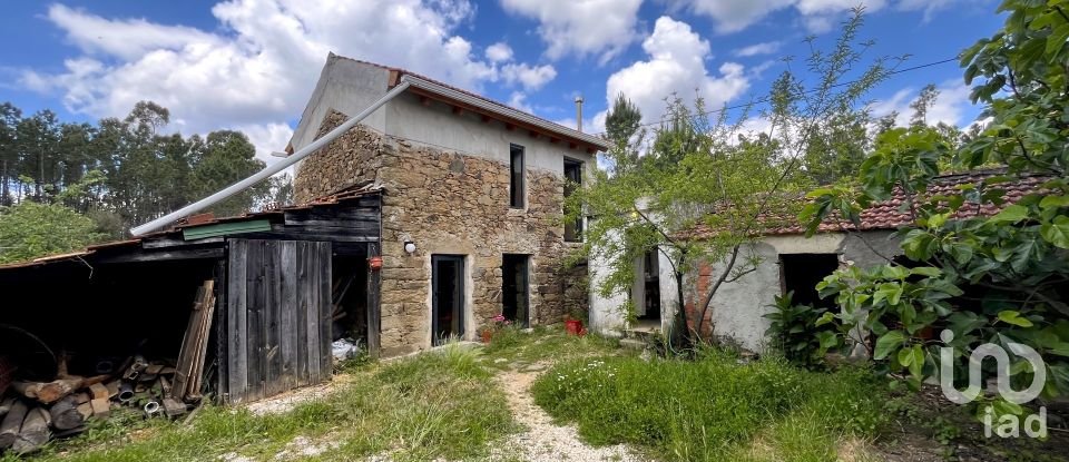 Casa tradicional T3 em Cumeada e Marmeleiro de 126 m²