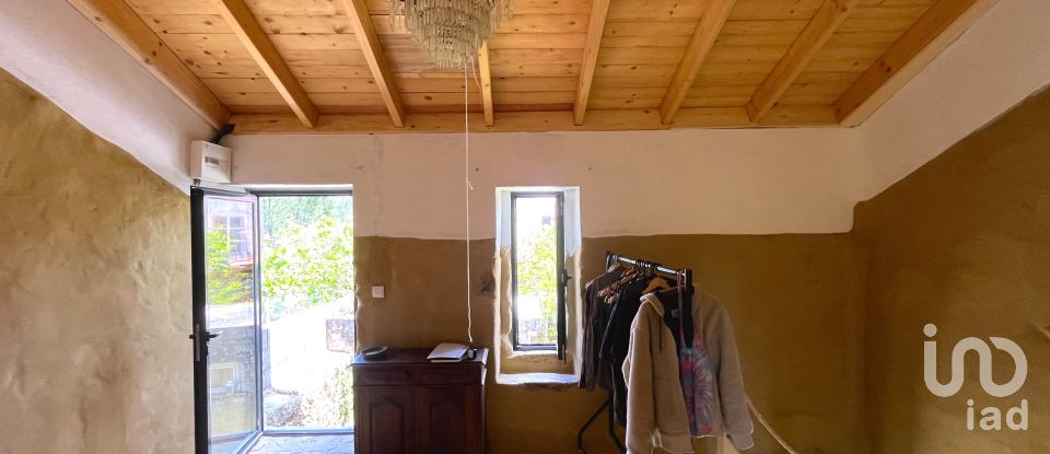 Casa tradicional T3 em Cumeada e Marmeleiro de 126 m²