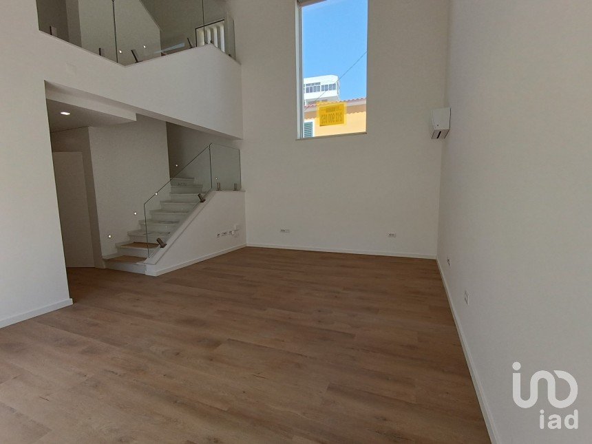 House T3 in Costa da Caparica of 147 m²