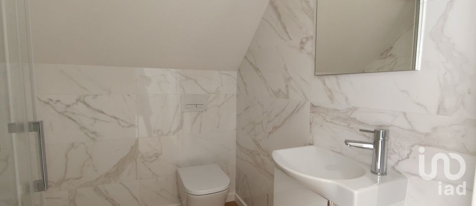 House T3 in Costa da Caparica of 147 m²