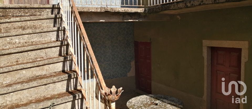 Village house T6 in Azinhoso of 320 m²