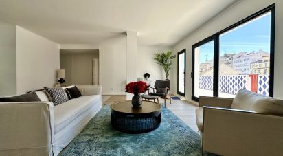 Apartment T3 in Arroios of 280 m²