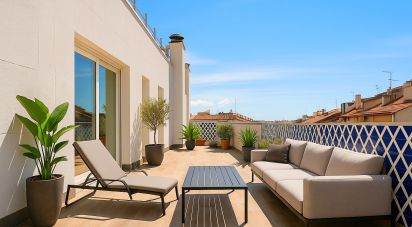 Apartment T3 in Arroios of 280 m²