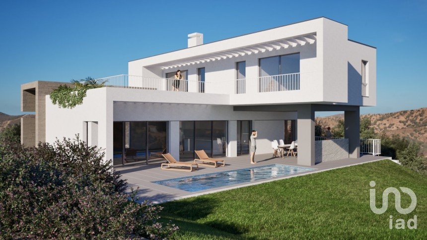 Maison T3 à Loulé (São Sebastião) de 330 m²
