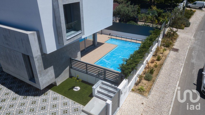 Moradia T4 em Sesimbra (Castelo) de 167 m²
