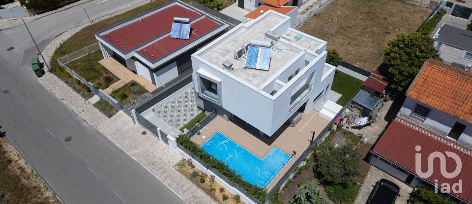 Moradia T4 em Sesimbra (Castelo) de 167 m²