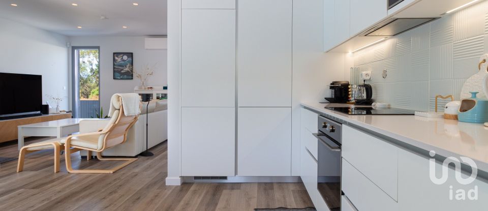 Moradia T4 em Sesimbra (Castelo) de 167 m²