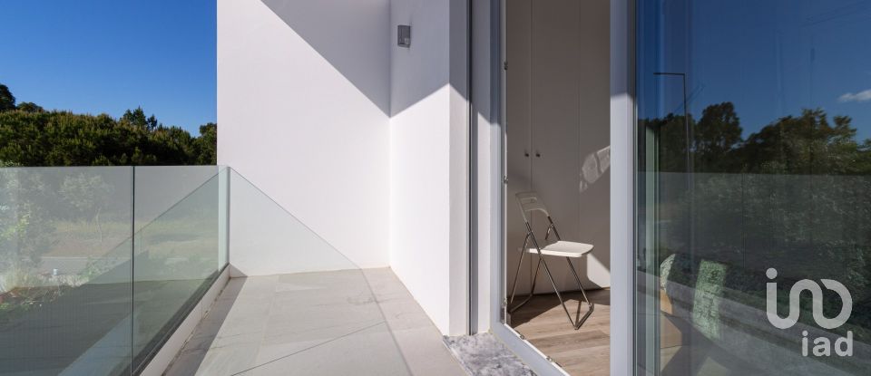 Moradia T4 em Sesimbra (Castelo) de 167 m²