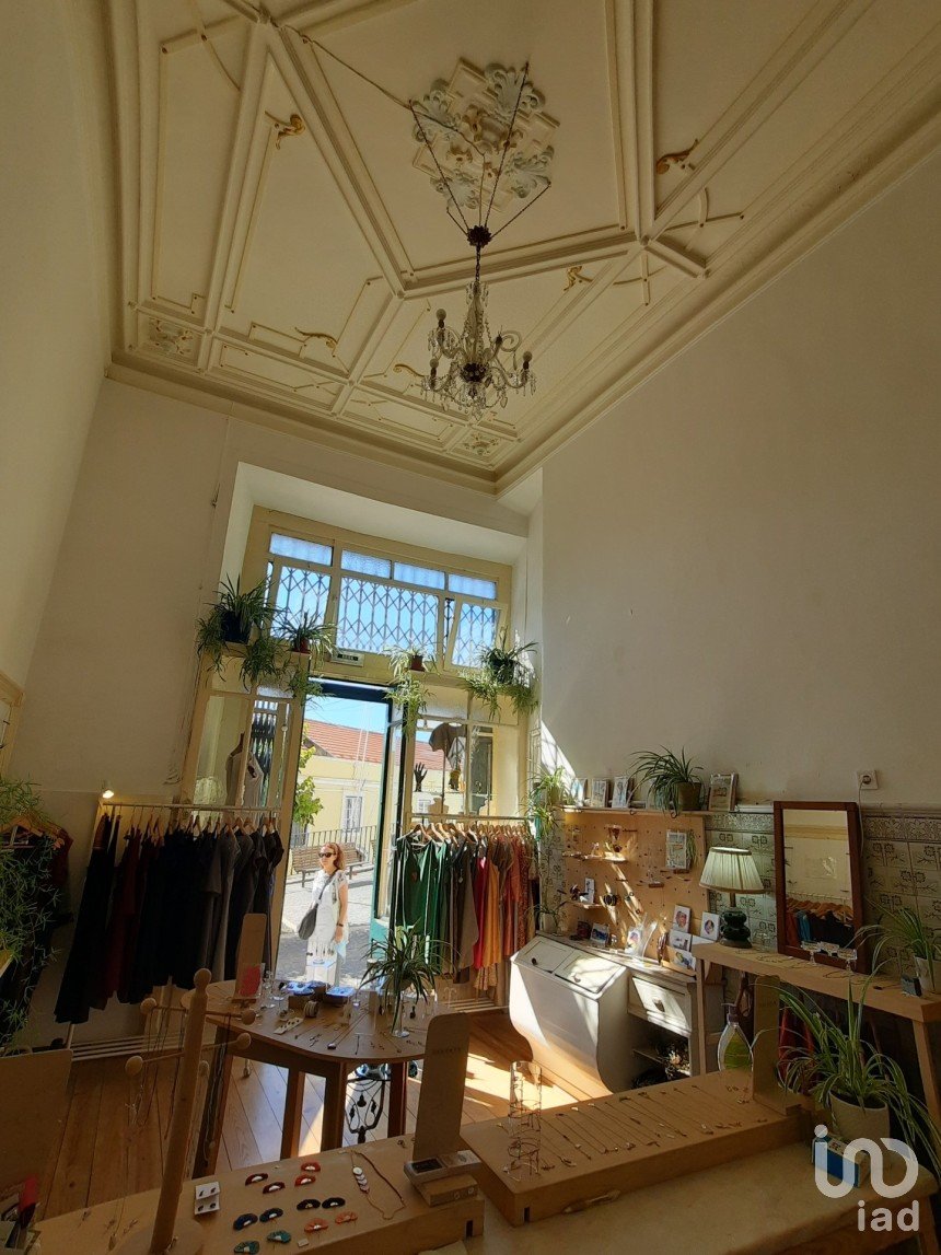 Shop / premises commercial in São Vicente of 30 m²