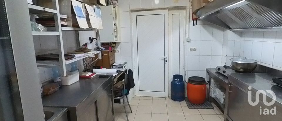 Boutique/Local commercial à Sertã de 114 m²