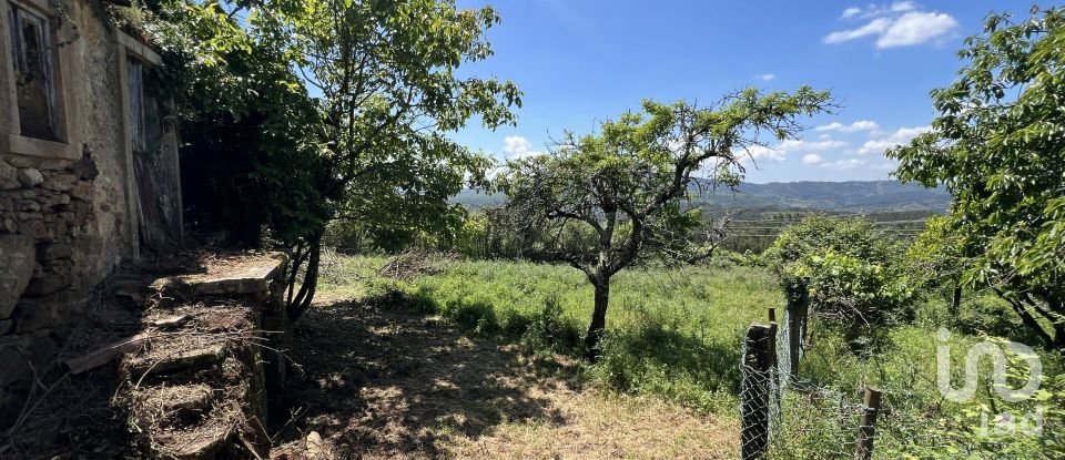 Moradia T0 em São Miguel, Santa Eufémia e Rabaçal de 144 m²