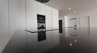 Maison T3 à Fernão Ferro de 158 m²