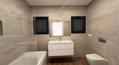 Maison T3 à Fernão Ferro de 158 m²