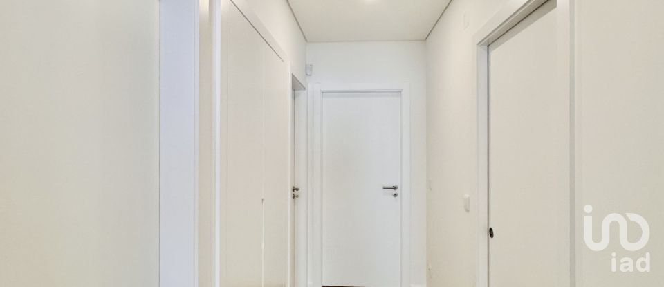 Moradia T3 em Fernão Ferro de 158 m²