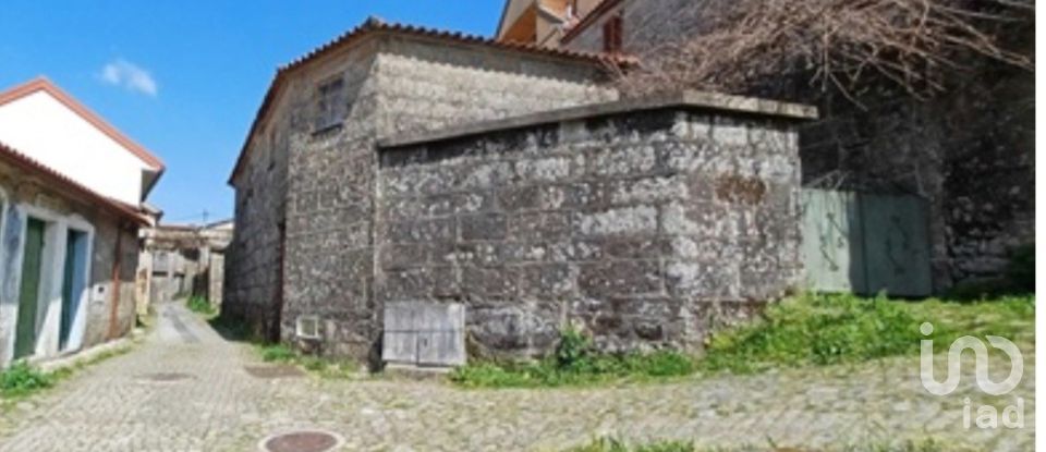 House T0 in Lindoso of 86 m²