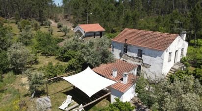 Maison traditionnelle T3 à Cumeada e Marmeleiro de 126 m²