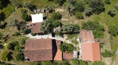 Maison traditionnelle T3 à Cumeada e Marmeleiro de 126 m²