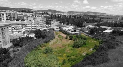 Terrain à bâtir à Loures de 4 560 m²