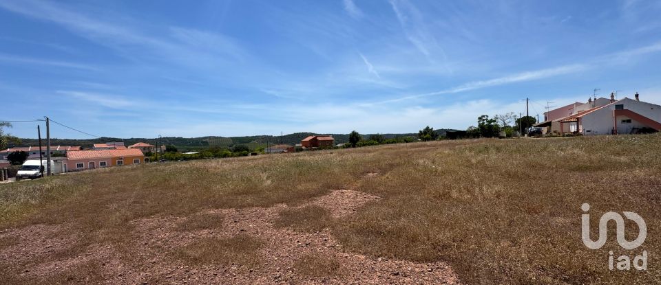Terrain à Silves de 9 360 m²