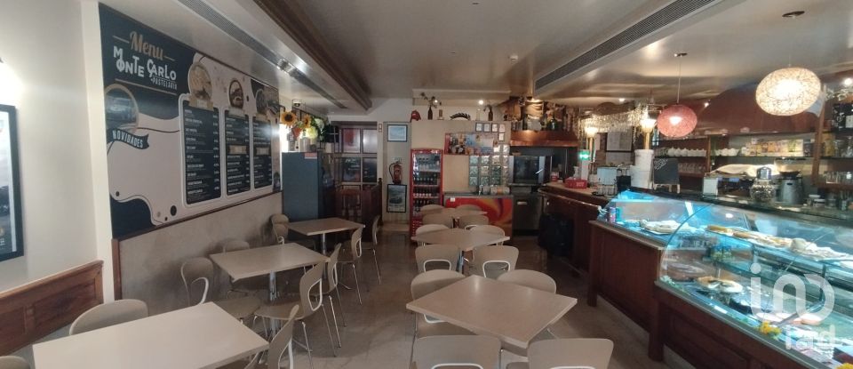 Boutique/Local commercial à Santarém (Marvila), Santa Iria Da Ribeira De Santarém, Santarém (São Salvador) E Santarém (São Nicolau) de 165 m²