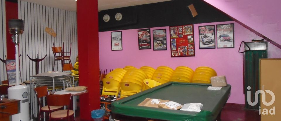 Boutique/Local commercial à Santarém (Marvila), Santa Iria Da Ribeira De Santarém, Santarém (São Salvador) E Santarém (São Nicolau) de 165 m²