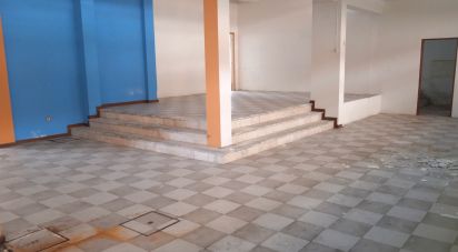 Shop / premises commercial in Nelas of 345 m²