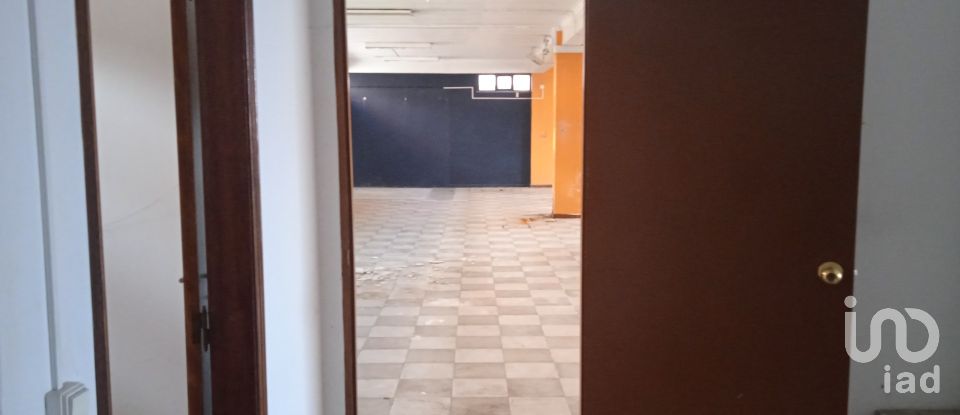 Loja / Estabelecimento Comercial em Nelas de 345 m²