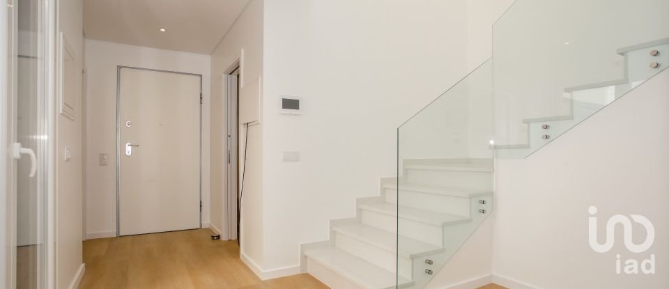 Maison T3 à Tornada e Salir do Porto de 210 m²