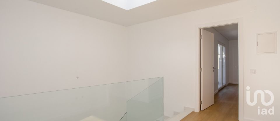 Maison T3 à Tornada e Salir do Porto de 210 m²