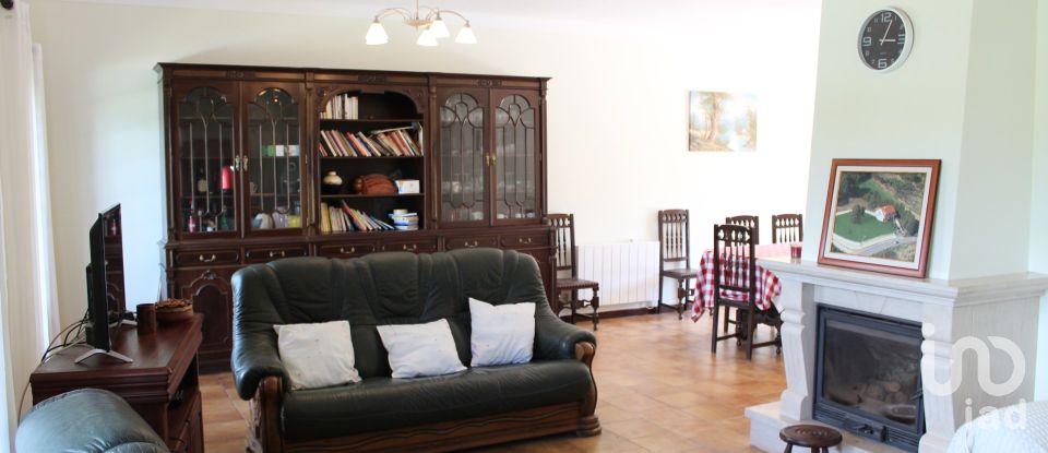 House T5 in Famalicão of 415 m²