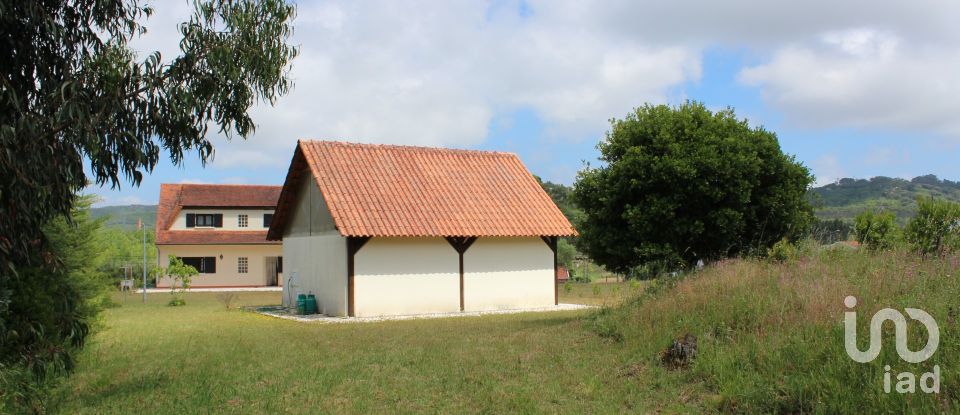 House T5 in Famalicão of 415 m²